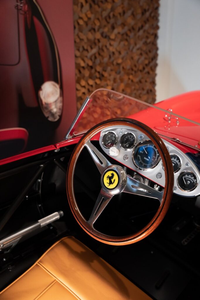 Ferrari Testa Rossa J (11)