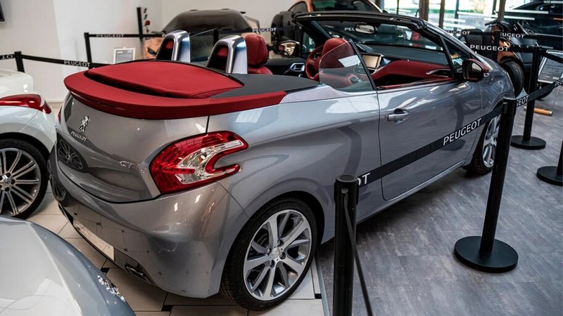 Peugeot-208-Cabriolet_7