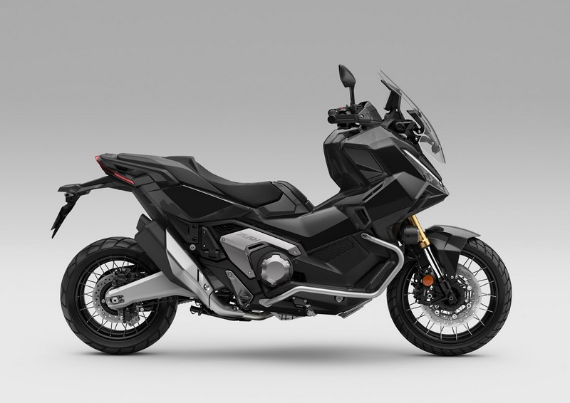 25YM Honda X-ADV