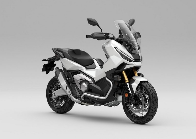 25YM Honda X-ADV